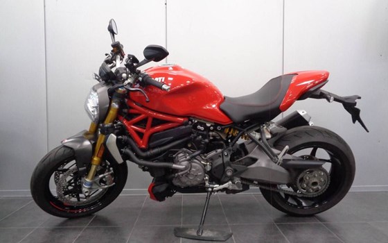 Gebrauchtmotorrad Ducati Monster 1200 S - Bild 10