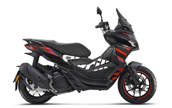 Neufahrzeug Aprilia SR GT Replica 200 - Bild 2