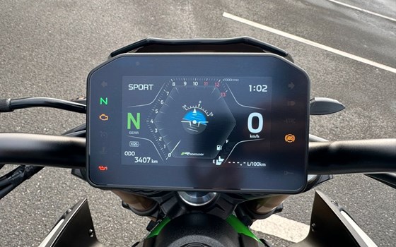 Gebrauchtmotorrad Kawasaki Z900 SE - Bild 9