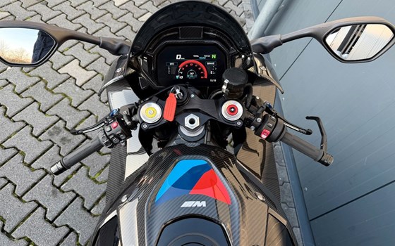 Gebrauchtmotorrad BMW M 1000 RR - Bild 4