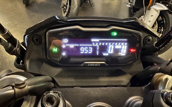 Gebrauchtmotorrad Ducati Hypermotard 698 Mono RVE - Bild 2