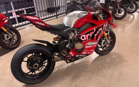 Gebrauchtmotorrad Ducati Panigale V4 S - Bild 2