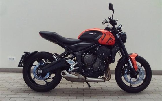 Gebrauchtmotorrad Triumph Trident 660 - Bild 1