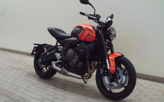 Gebrauchtmotorrad Triumph Trident 660 - Bild 2