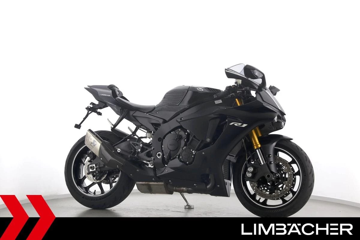 Yamaha R1 RN49