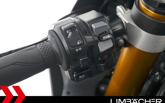 Gebrauchtmotorrad Yamaha R1 - Bild 21