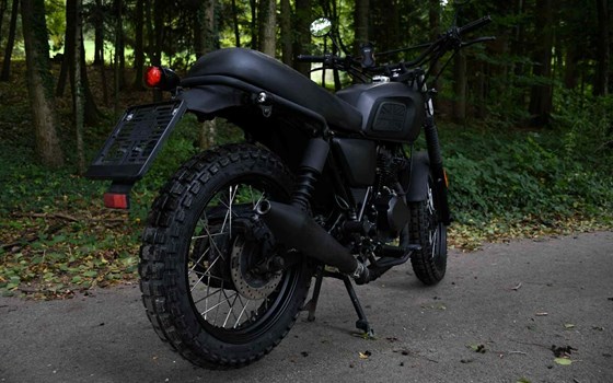 Gebrauchtmotorrad Brixton Felsberg 125 - Bild 2