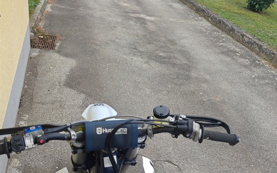 Gebrauchtmotorrad Husqvarna FS 450 - Bild 5