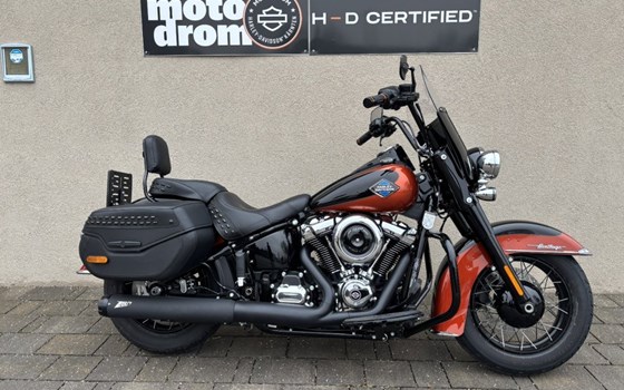 Gebrauchtmotorrad Harley-Davidson Softail Heritage Classic 114 FLHCS - Bild 2