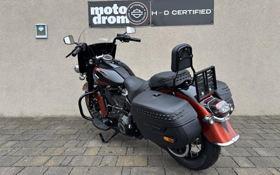 Gebrauchtmotorrad Harley-Davidson Softail Heritage Classic 114 FLHCS - Bild 3