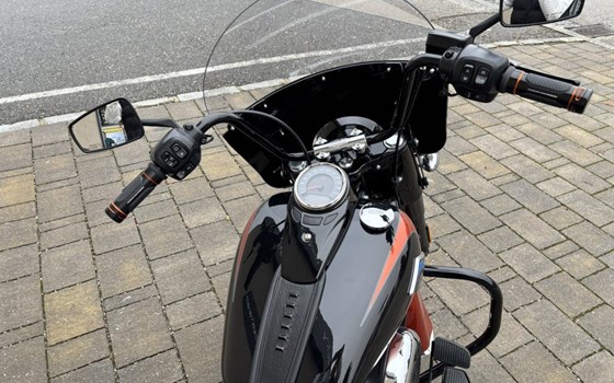 Gebrauchtmotorrad Harley-Davidson Softail Heritage Classic 114 FLHCS - Bild 4