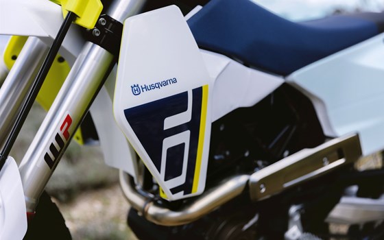 Gebrauchtmotorrad Husqvarna 701 Enduro - Bild 4