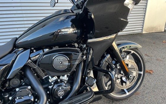 Gebrauchtmotorrad Harley-Davidson Road Glide FLTRX - Bild 3