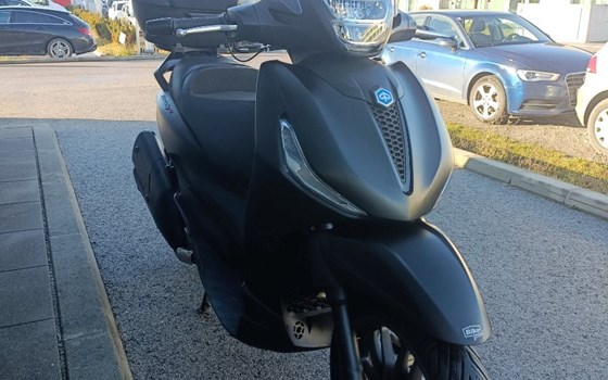Gebrauchtmotorrad Piaggio Beverly S 400 hpe - Bild 8