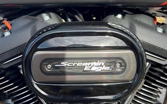 Gebrauchtmotorrad Harley-Davidson Softail FXDR 114 FXDRS - Bild 4