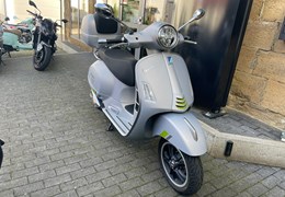 Gebrauchte Vespa GTS 300 Super Tech