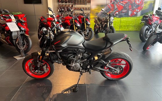 Gebrauchtmotorrad Ducati Monster + - Bild 2