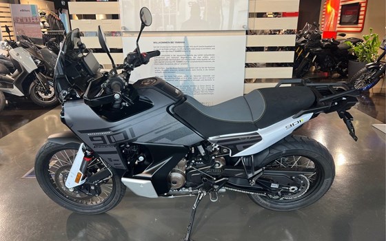 Gebrauchtmotorrad Husqvarna Norden 901 - Bild 11