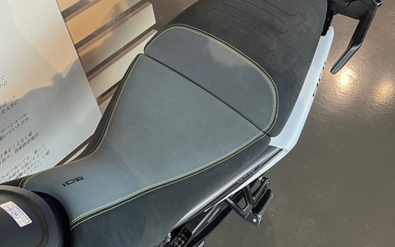 Gebrauchtmotorrad Husqvarna Norden 901 - Bild 12