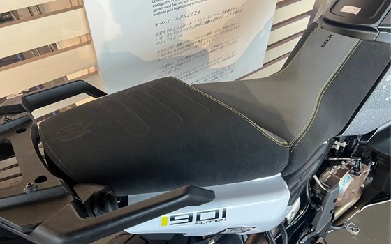 Gebrauchtmotorrad Husqvarna Norden 901 - Bild 7