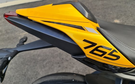 Neufahrzeug Triumph Street Triple 765 RS - Bild 10