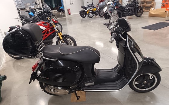 Gebrauchtmotorrad Vespa GTS 125 ie Super - Bild 3