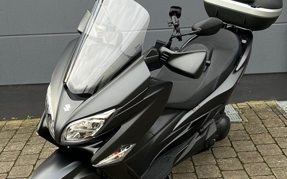 Gebrauchtmotorrad Suzuki Burgman 400 - Bild 4