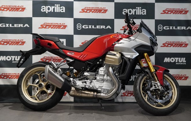 Moto Guzzi V100 Mandello S