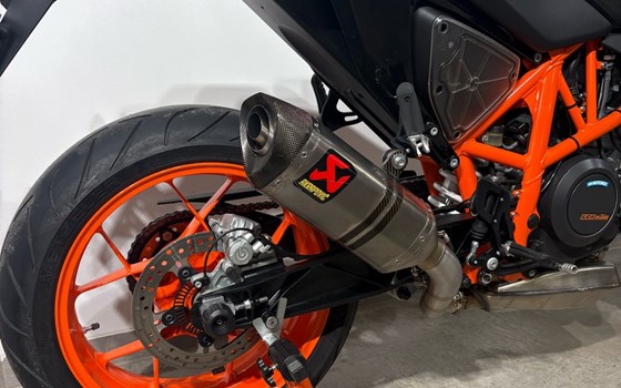 Gebrauchtmotorrad KTM 690 Duke R - Bild 5