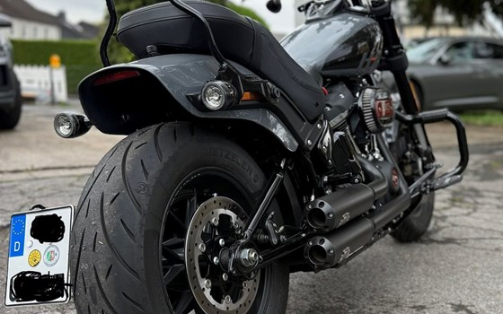 Gebrauchtmotorrad Harley-Davidson Softail Fat Bob 114 FXFBS - Bild 4