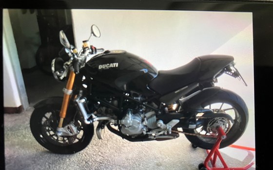 Gebrauchtmotorrad Ducati Monster S4RS - Bild 4