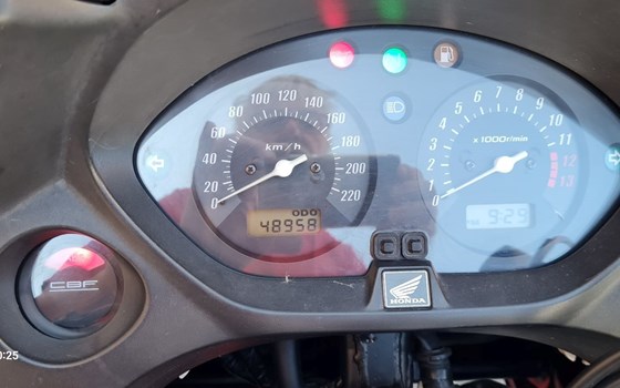 Gebrauchtmotorrad Honda CBF 600 S - Bild 17