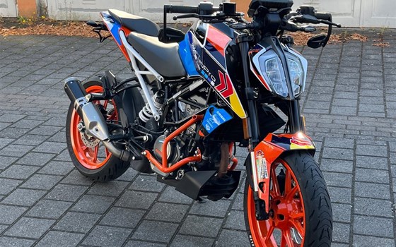 Gebrauchtmotorrad KTM 125 Duke - Bild 1