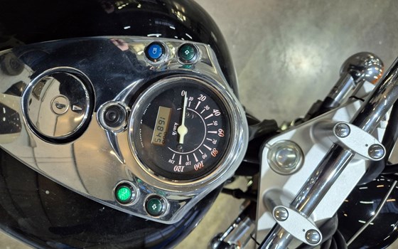 Gebrauchtmotorrad Suzuki Intruder VL 125 LC - Bild 2