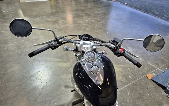 Gebrauchtmotorrad Suzuki Intruder VL 125 LC - Bild 3