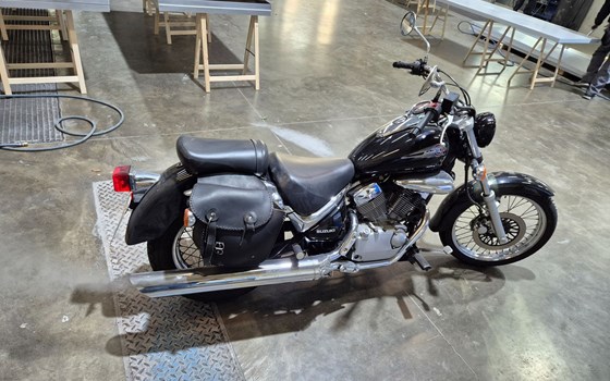 Gebrauchtmotorrad Suzuki Intruder VL 125 LC - Bild 7