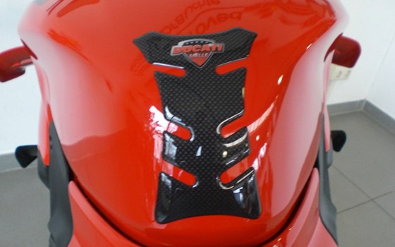 Gebrauchtmotorrad Ducati Streetfighter V4 S - Bild 3