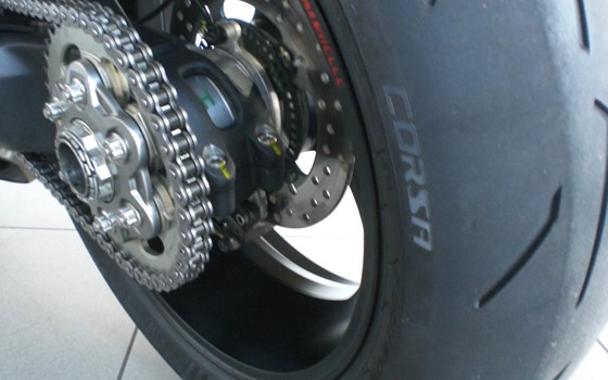 Gebrauchtmotorrad Ducati Streetfighter V4 S - Bild 11