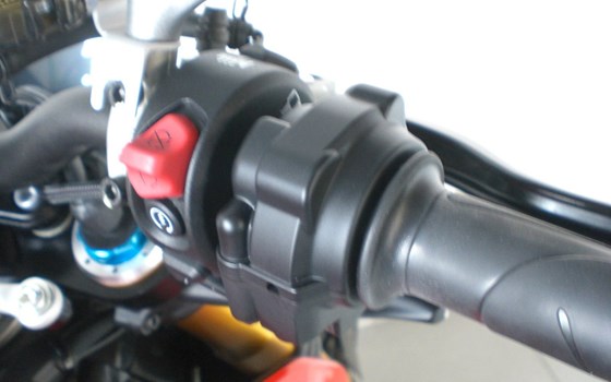 Gebrauchtmotorrad Ducati Streetfighter V4 S - Bild 16