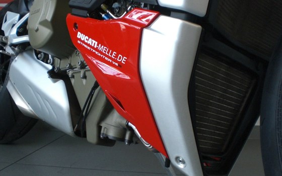 Gebrauchtmotorrad Ducati Streetfighter V4 S - Bild 8
