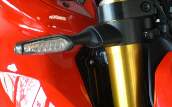 Gebrauchtmotorrad Ducati Streetfighter V4 S - Bild 9