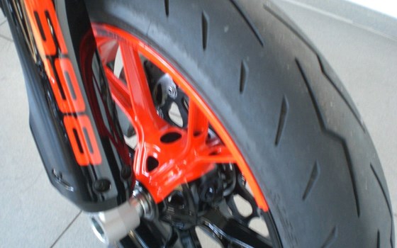 Gebrauchtmotorrad Ducati Hypermotard 698 Mono RVE - Bild 17