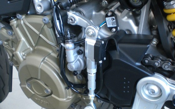 Gebrauchtmotorrad Ducati Hypermotard 698 Mono RVE - Bild 4