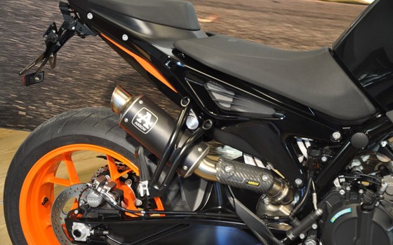 Gebrauchtmotorrad KTM 790 Duke L - Bild 12