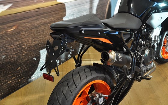 Gebrauchtmotorrad KTM 790 Duke L - Bild 14
