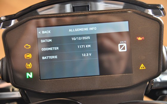 Gebrauchtmotorrad KTM 790 Duke L - Bild 18