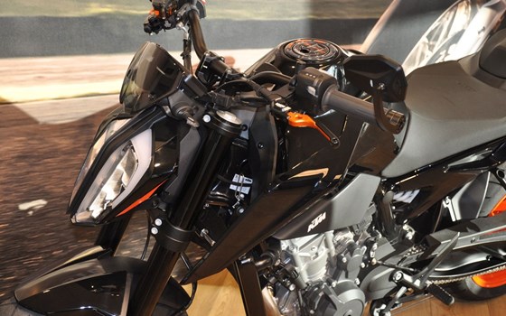 Gebrauchtmotorrad KTM 790 Duke L - Bild 5