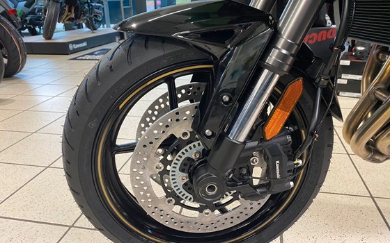 Neufahrzeug Kawasaki Versys 1100 SE - Bild 13