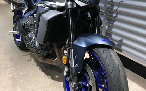 Gebrauchtmotorrad Yamaha MT-09 - Bild 4