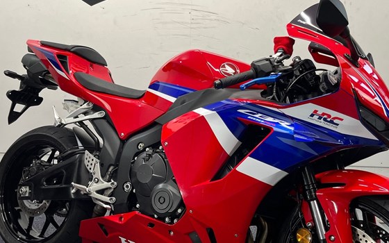 Gebrauchtmotorrad Honda CBR600RR - Bild 2